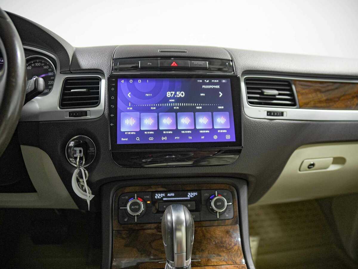 Volkswagen Touareg с пробегом — 2013 год. Фото: #9