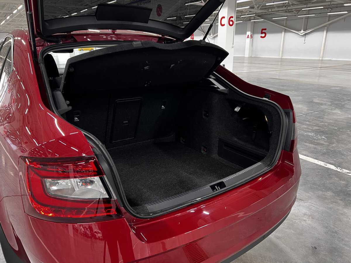 Skoda Octavia с пробегом — 2017 год. Фото: #9