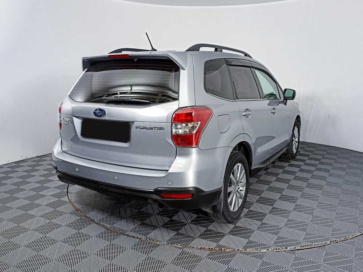 Subaru Forester с пробегом — 2014 год. Фото: #3