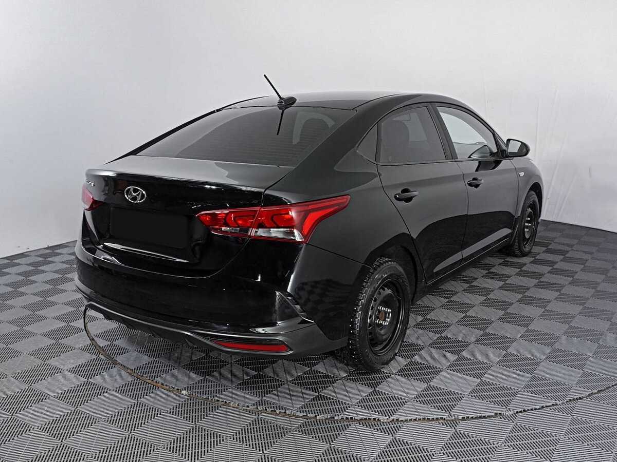 Hyundai Solaris с пробегом — 2021 год. Фото: #4