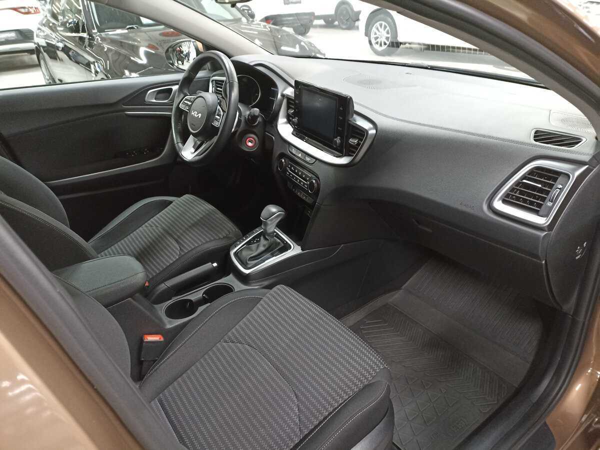 Kia Ceed с пробегом — 2022 год. Фото: #10