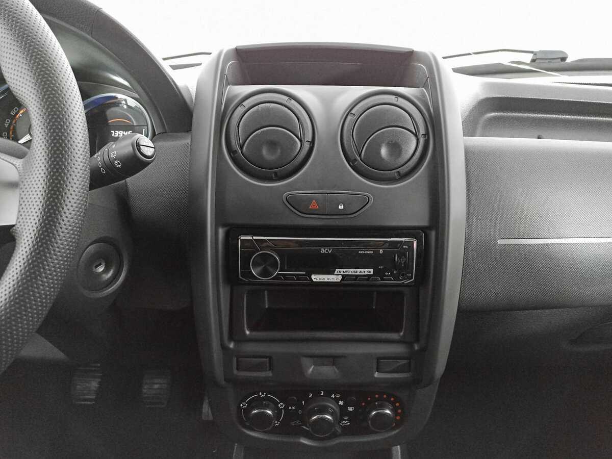 Lada (ВАЗ) Largus с пробегом — 2022 год. Фото: #12