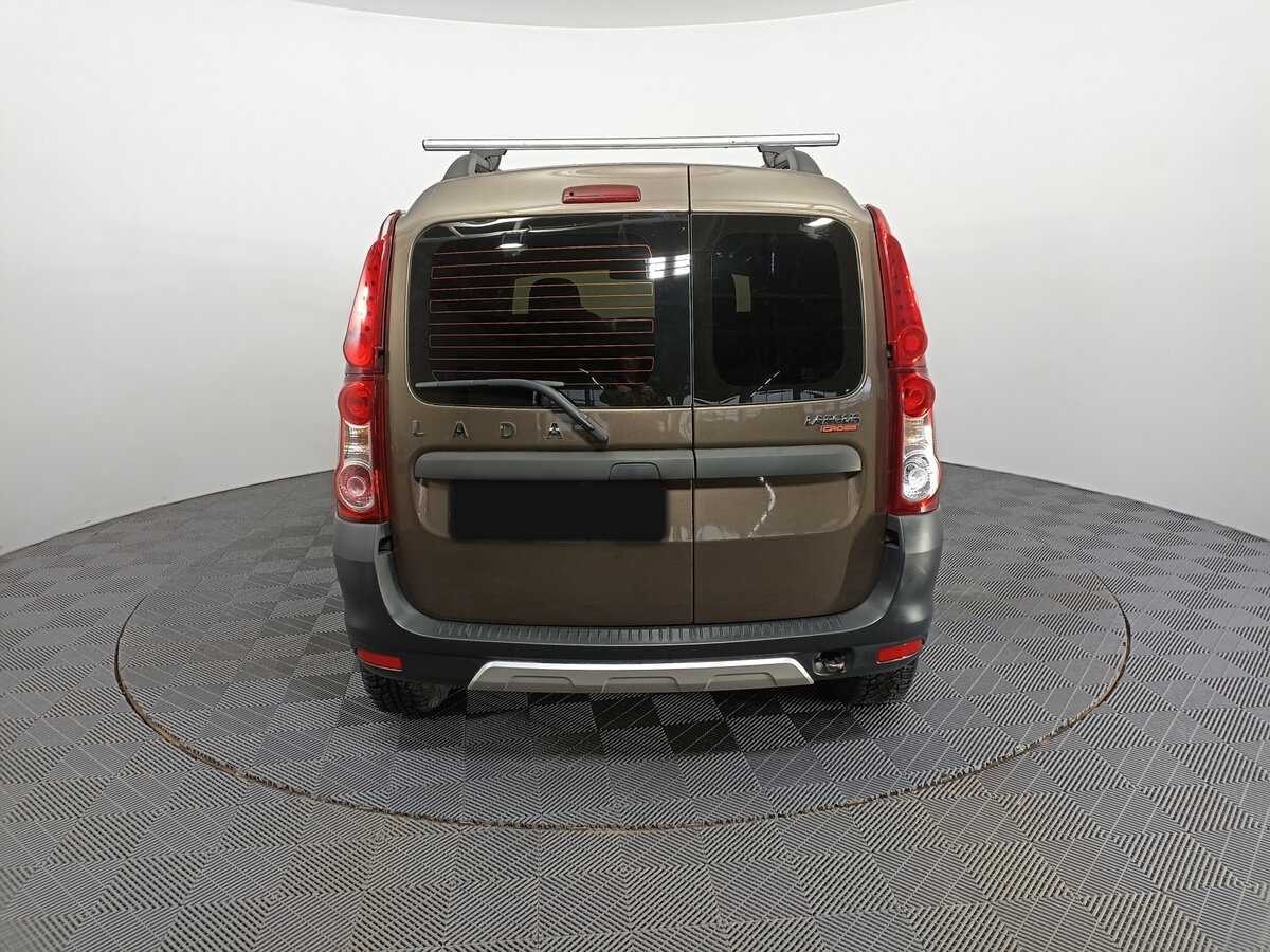 Lada (ВАЗ) Largus с пробегом — 2021 год. Фото: #5