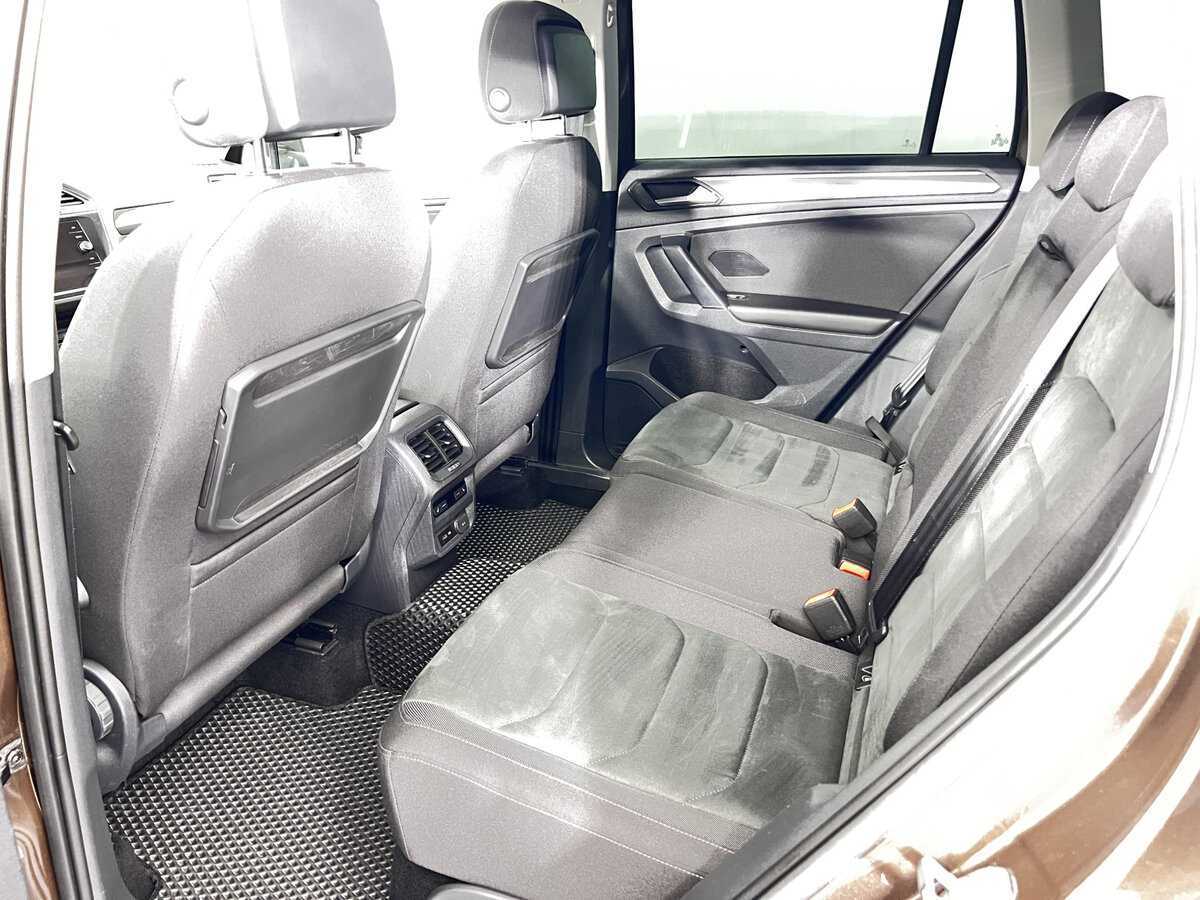 Volkswagen Tiguan с пробегом — 2018 год. Фото: #8