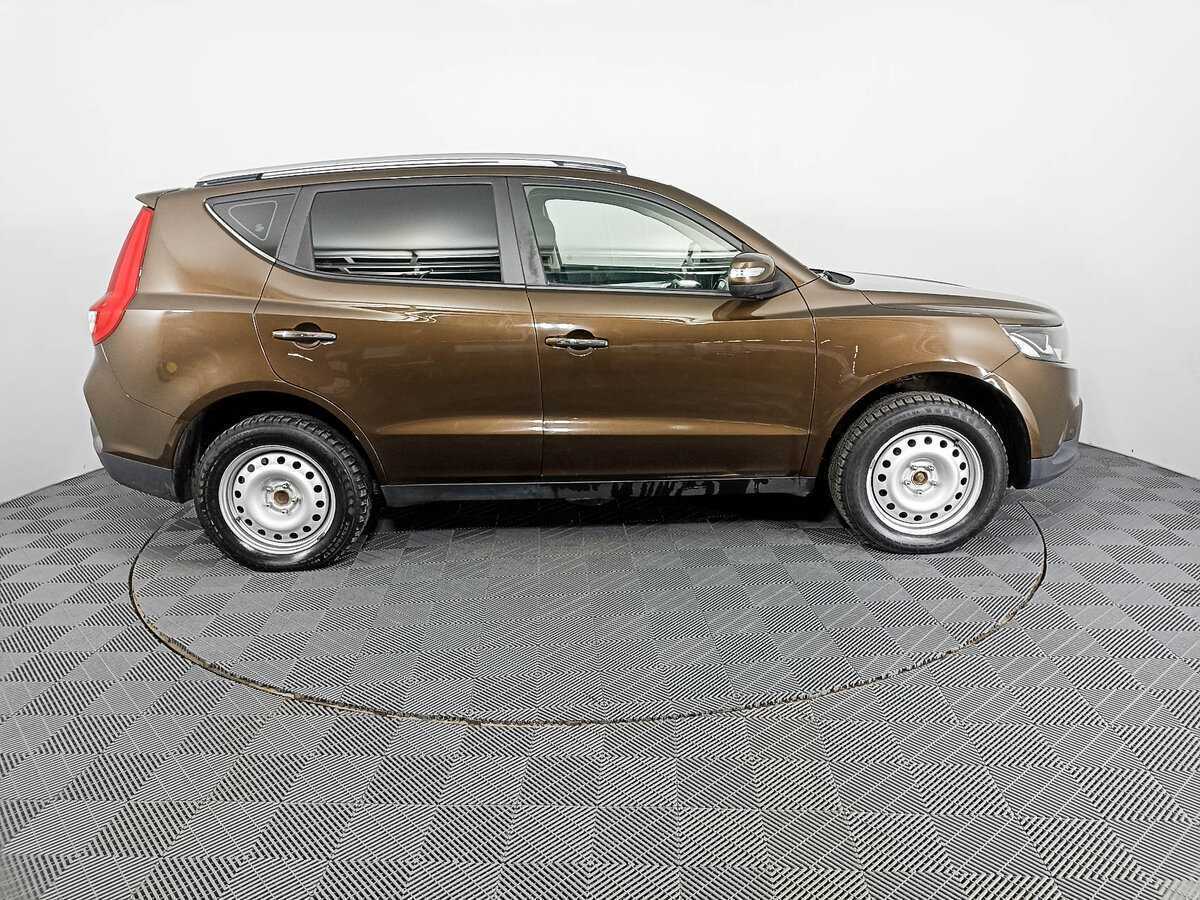 Geely Emgrand X7 с пробегом — 2020 год. Фото: #3