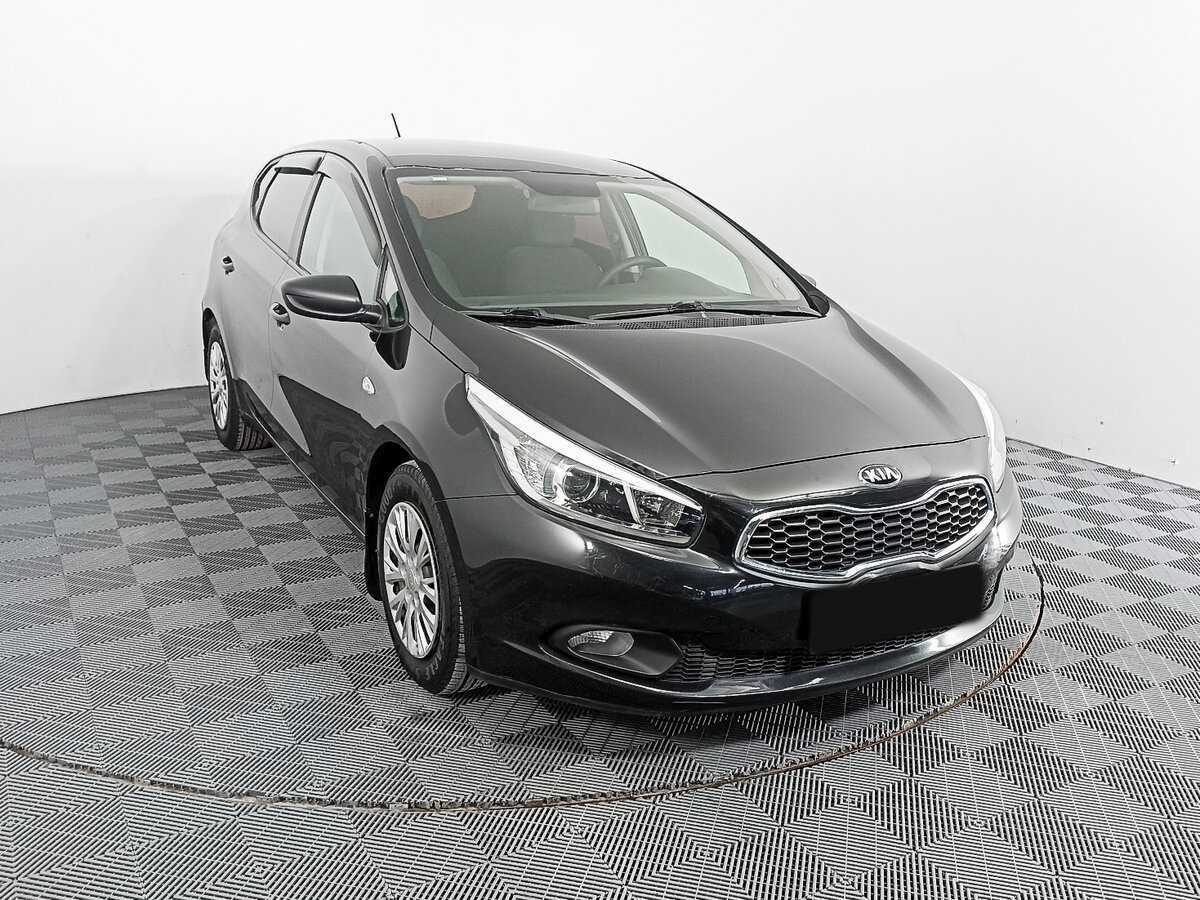 Kia Ceed с пробегом — 2015 год. Фото: #2