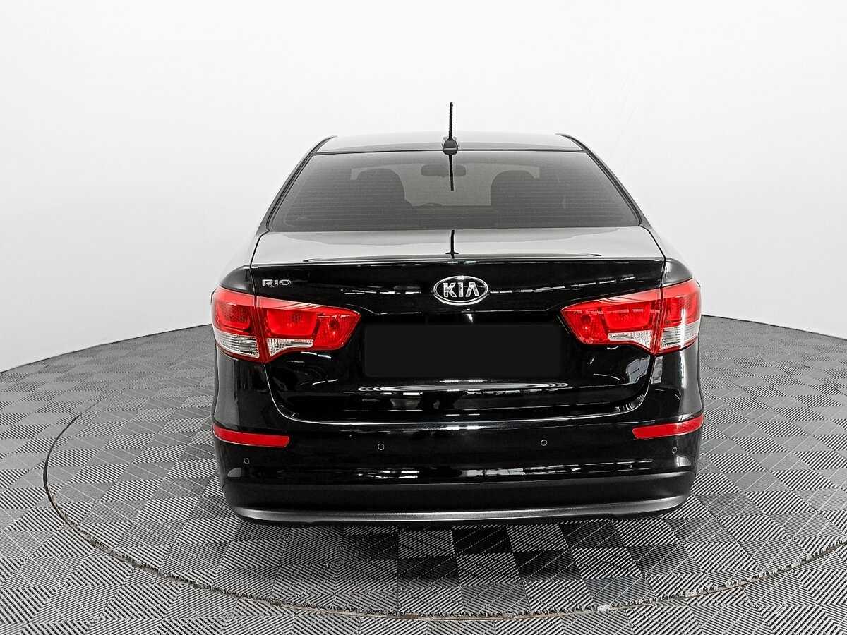 Kia Rio с пробегом — 2017 год. Фото: #5