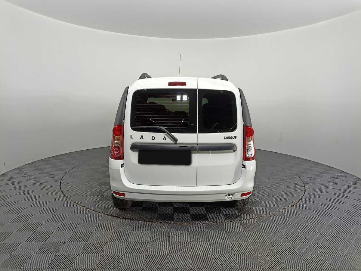 Lada (ВАЗ) Largus с пробегом — 2021 год. Фото: #5