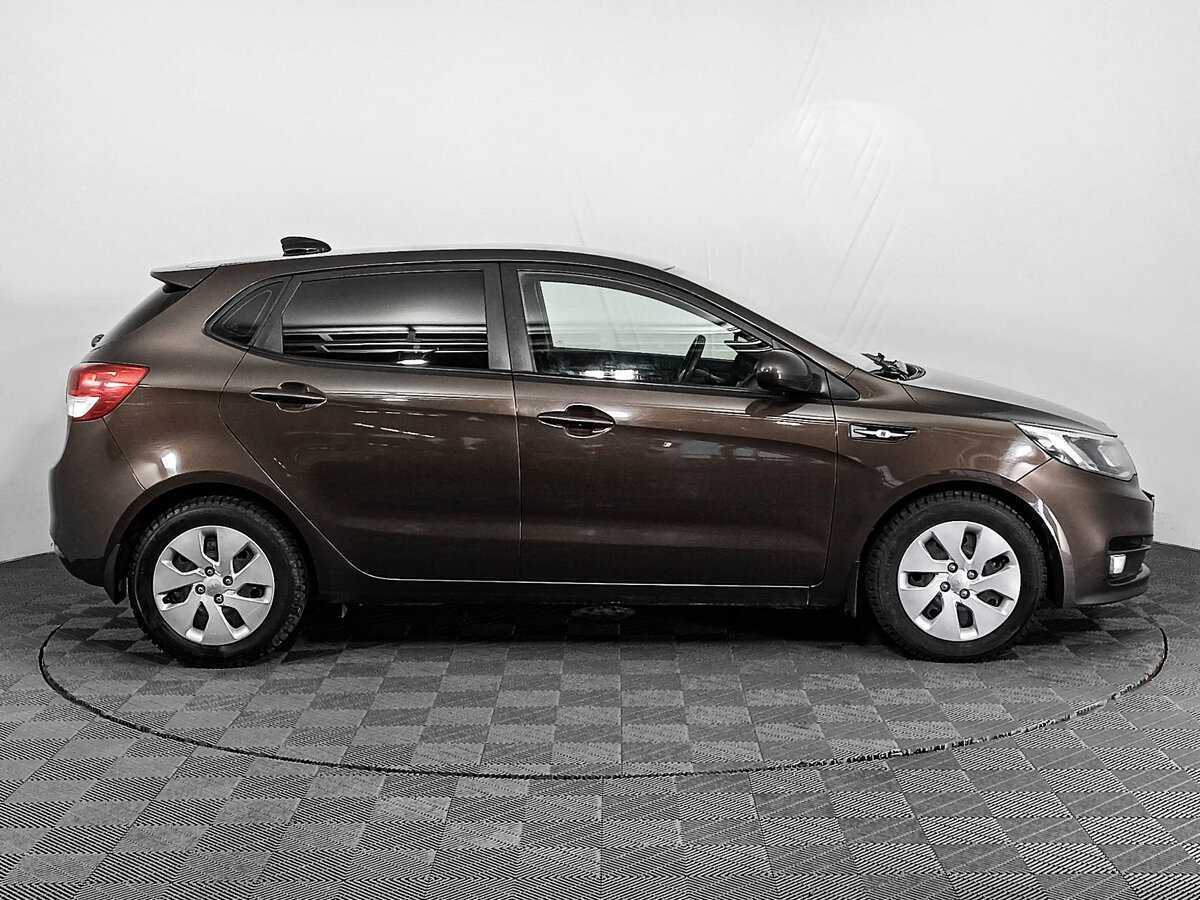 Kia Rio с пробегом — 2017 год. Фото: #3