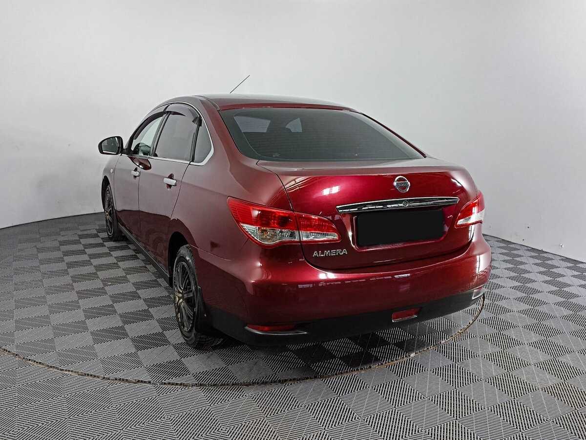 Nissan Almera с пробегом — 2013 год. Фото: #5