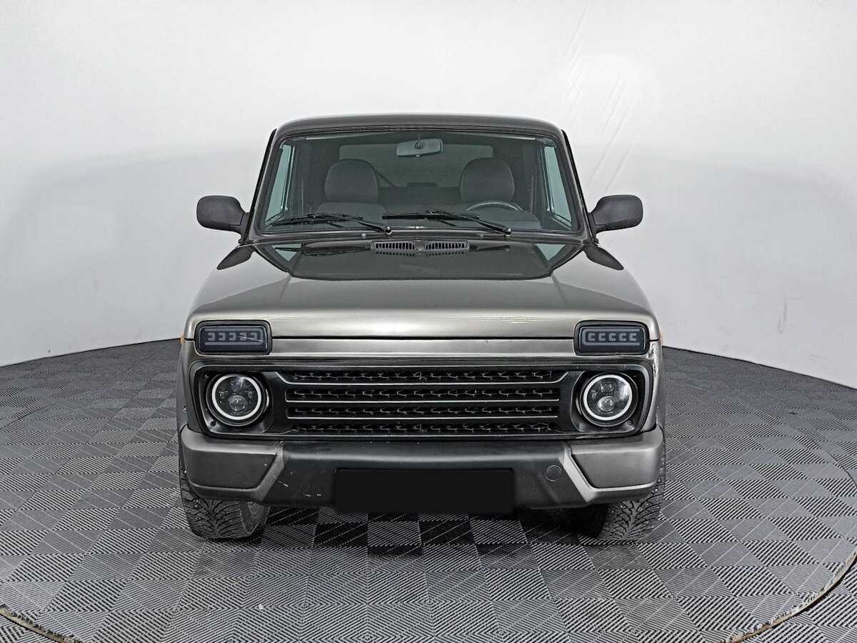 Lada (ВАЗ) 2121 (4x4) с пробегом — 2015 год. Фото: #1