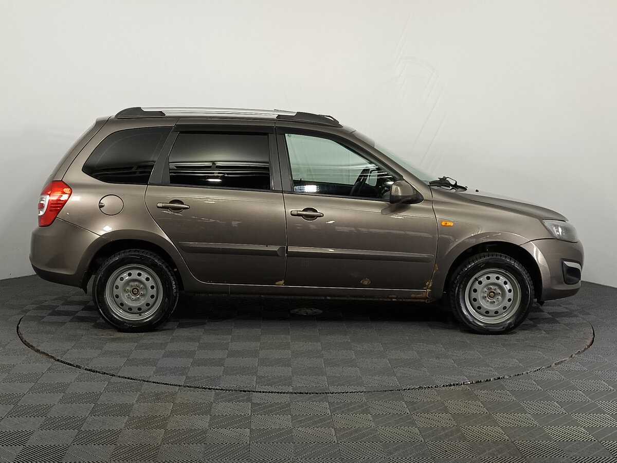 Lada (ВАЗ) Kalina с пробегом — 2013 год. Фото: #3