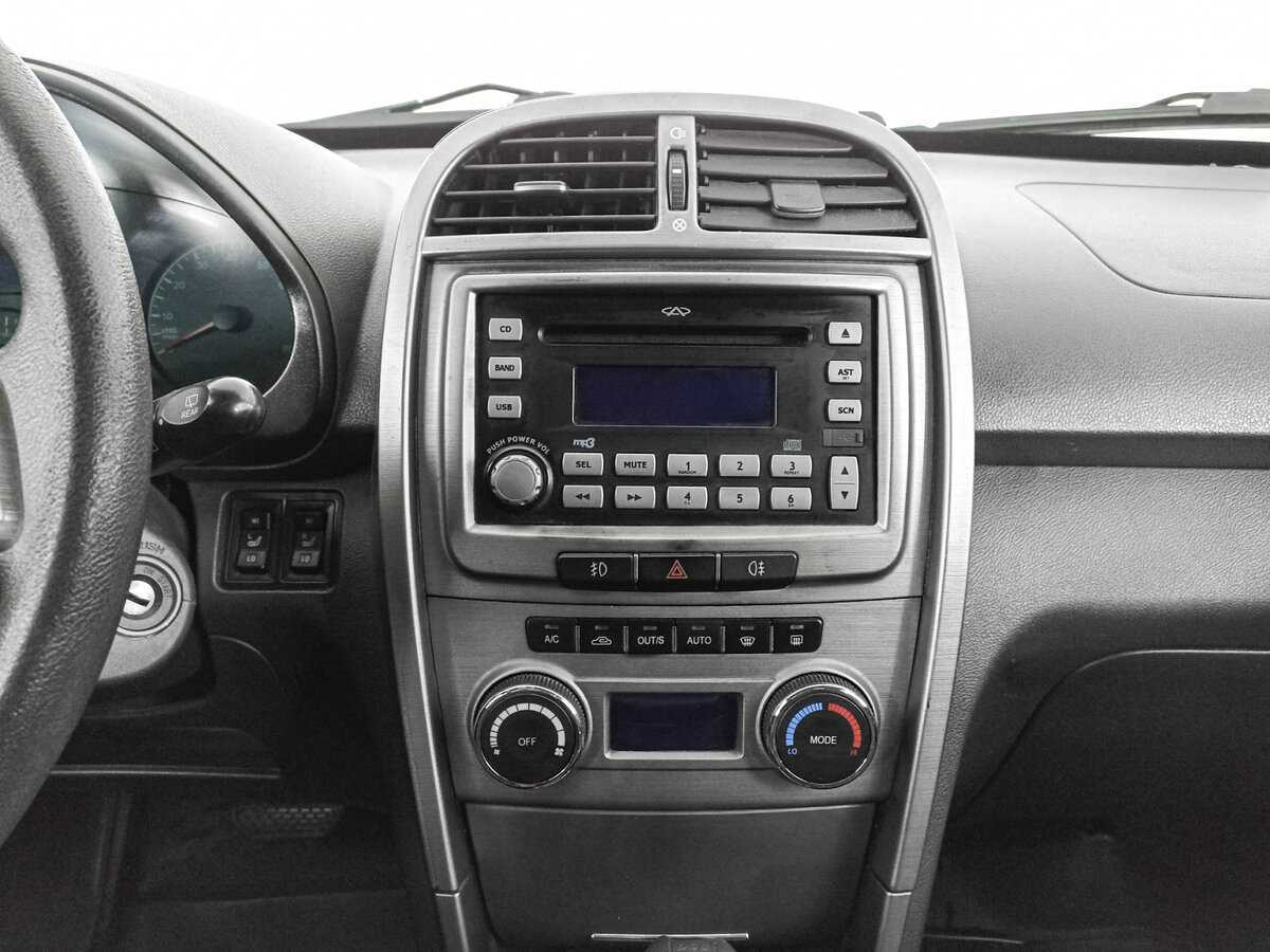 Chery Tiggo (T11) с пробегом — 2014 год. Фото: #14