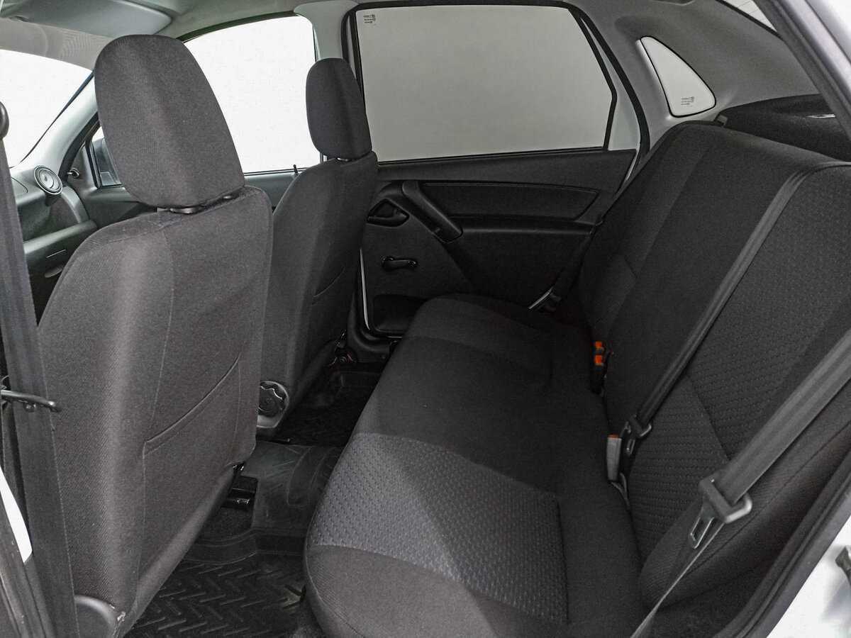 Lada (ВАЗ) Granta с пробегом — 2014 год. Фото: #11