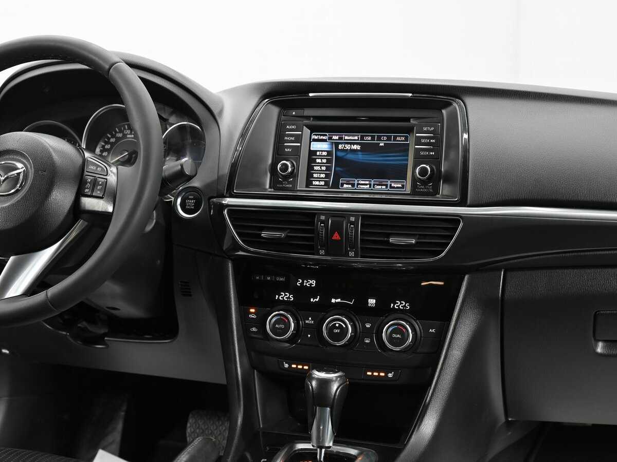 Mazda 6 с пробегом — 2012 год. Фото: #10