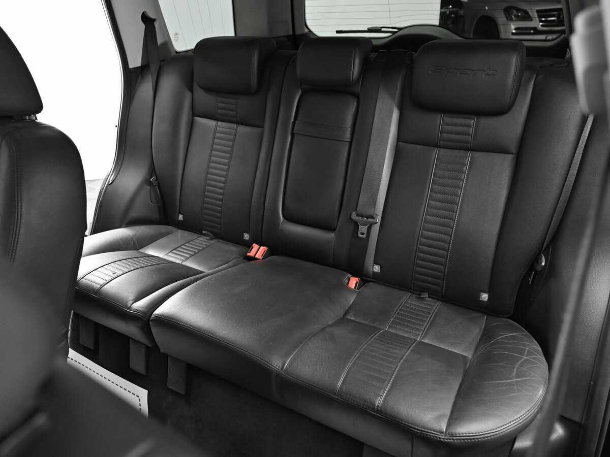 Land Rover Freelander с пробегом — 2012 год. Фото: #11