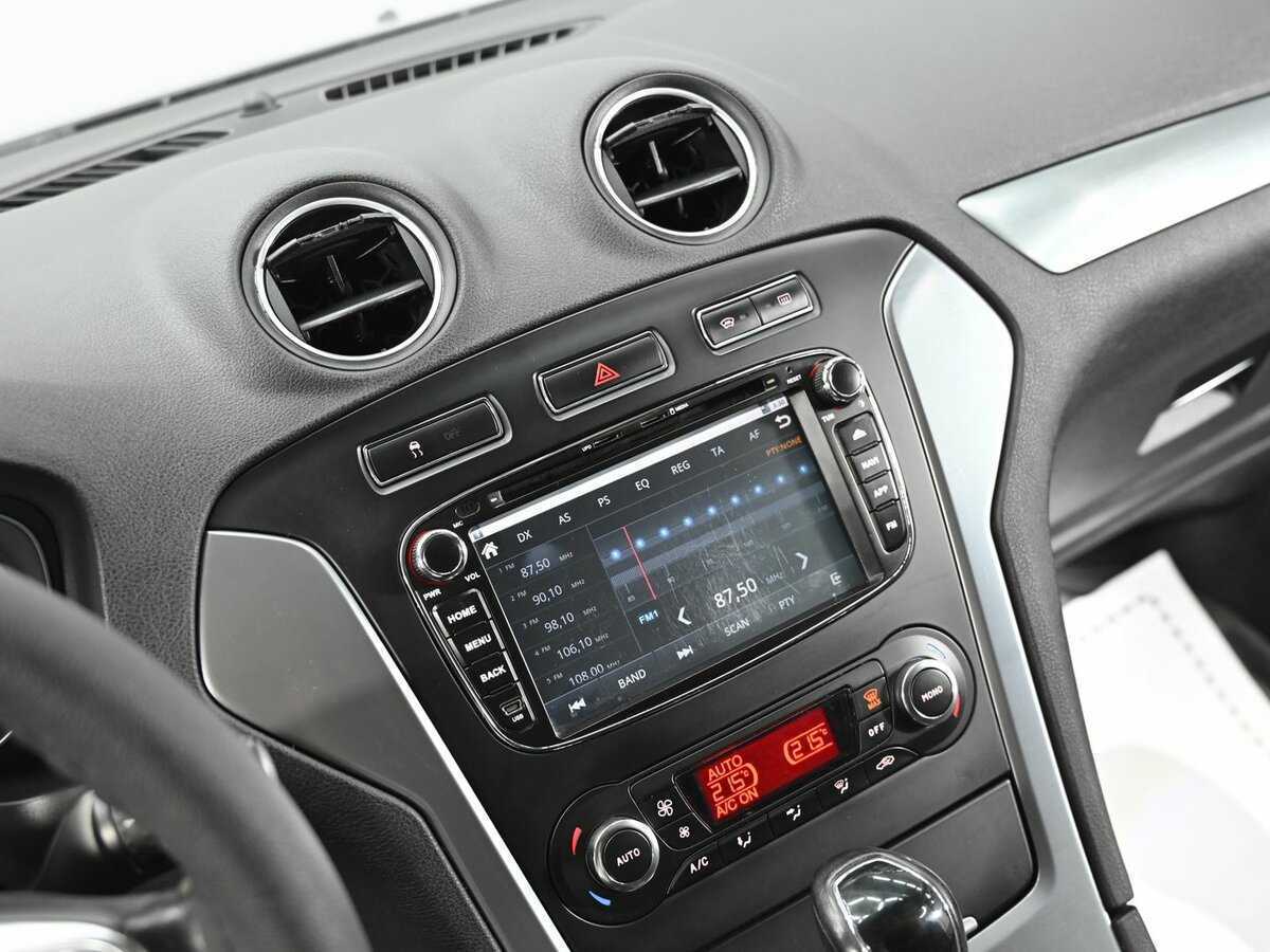 Ford Mondeo с пробегом — 2012 год. Фото: #8