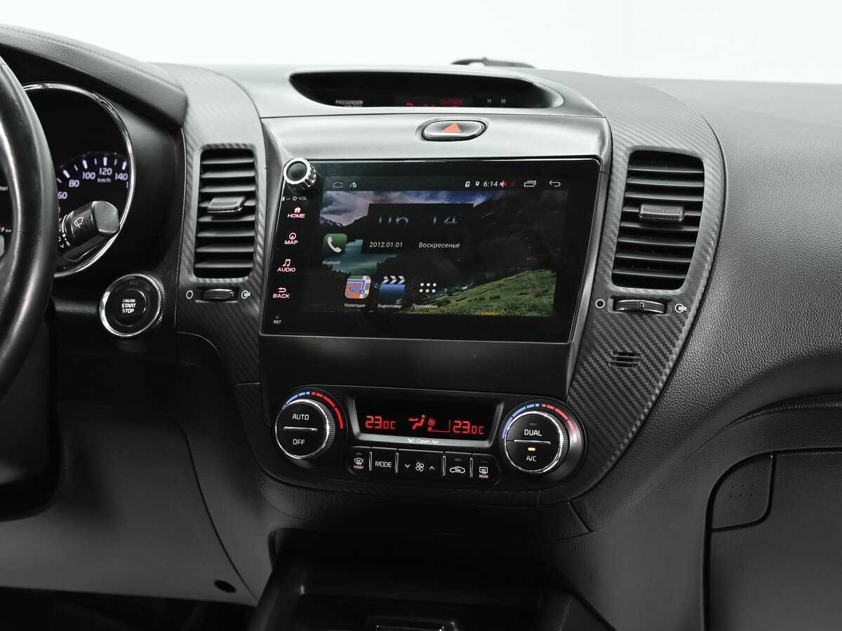 Kia Cerato с пробегом — 2013 год. Фото: #12