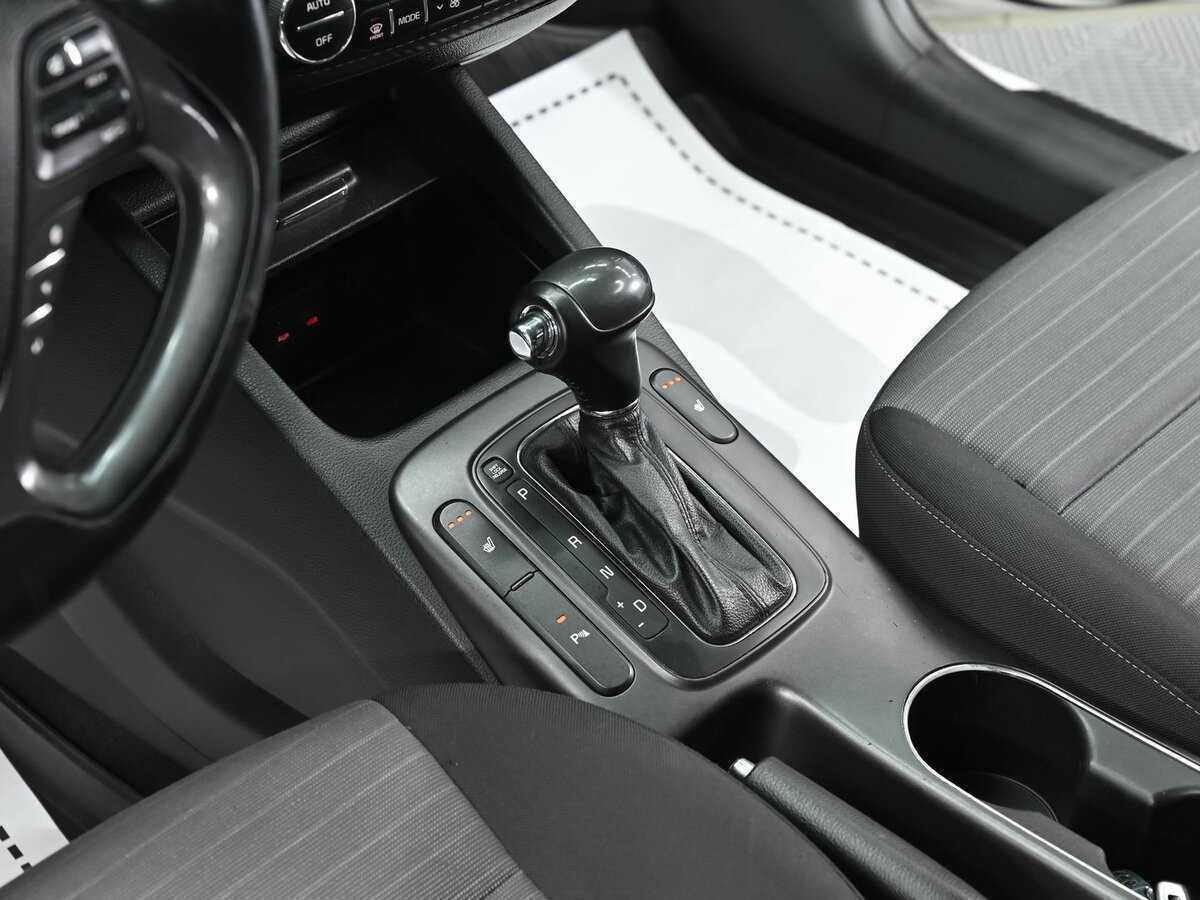 Kia Cerato с пробегом — 2013 год. Фото: #13