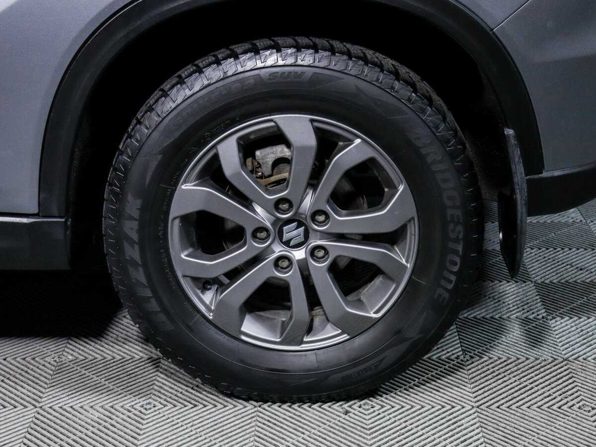 Suzuki Vitara с пробегом — 2020 год. Фото: #11