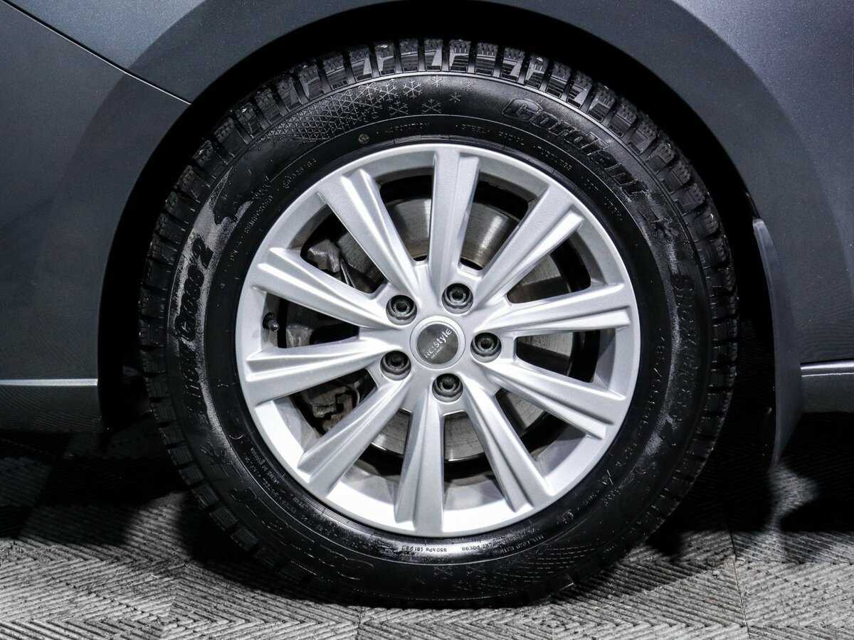 Volkswagen Polo с пробегом — 2020 год. Фото: #14