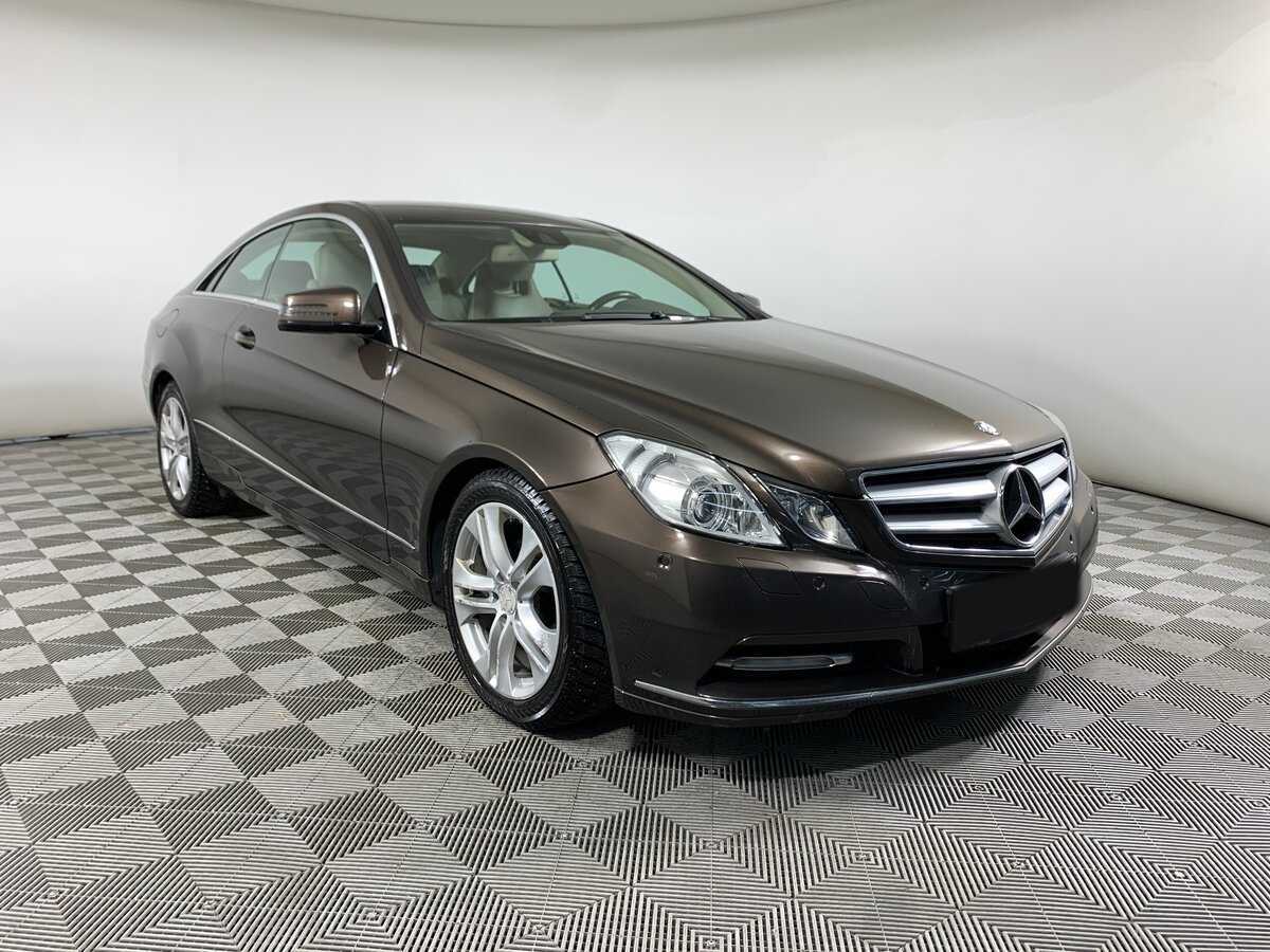Mercedes-Benz E-Класс с пробегом — 2012 год. Фото: #2
