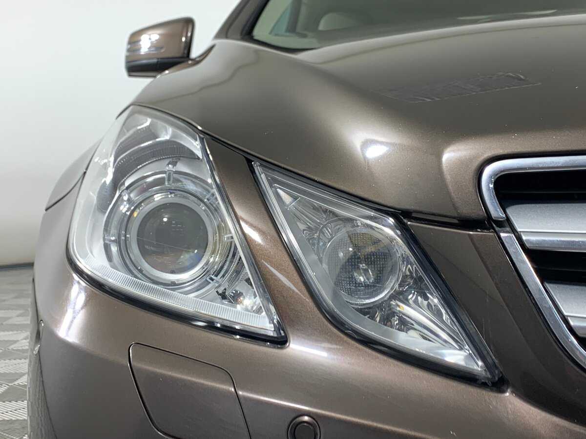 Mercedes-Benz E-Класс с пробегом — 2012 год. Фото: #9