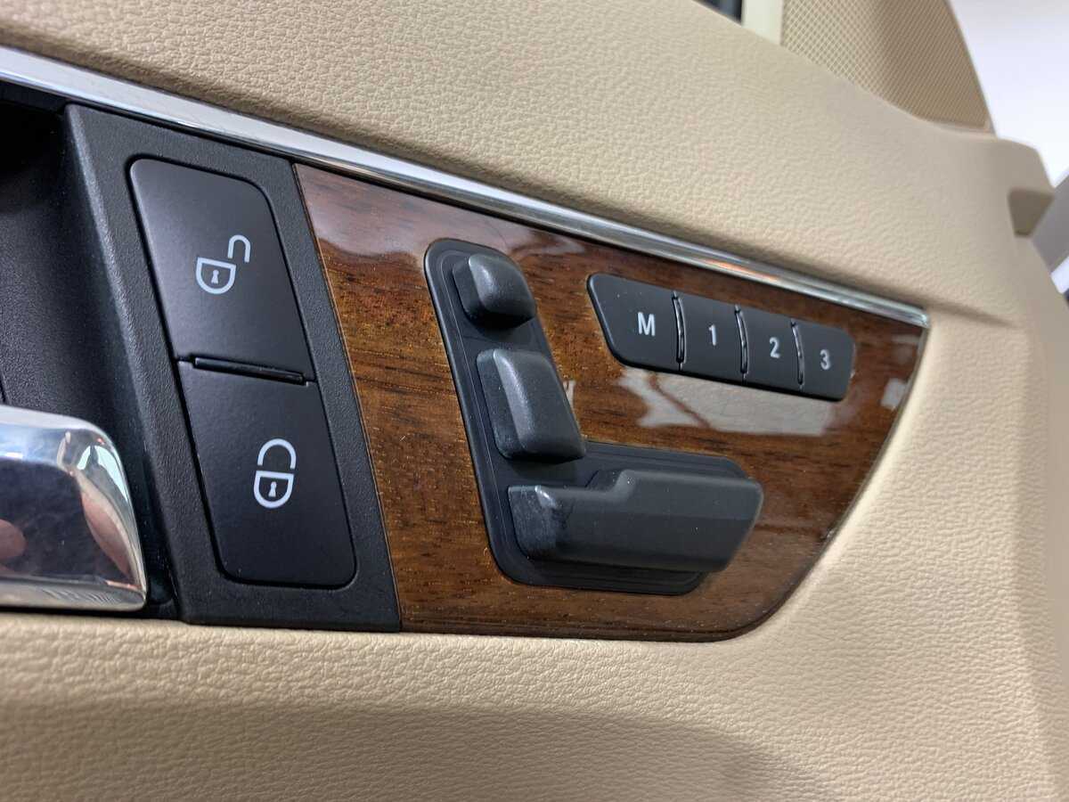 Mercedes-Benz E-Класс с пробегом — 2012 год. Фото: #17