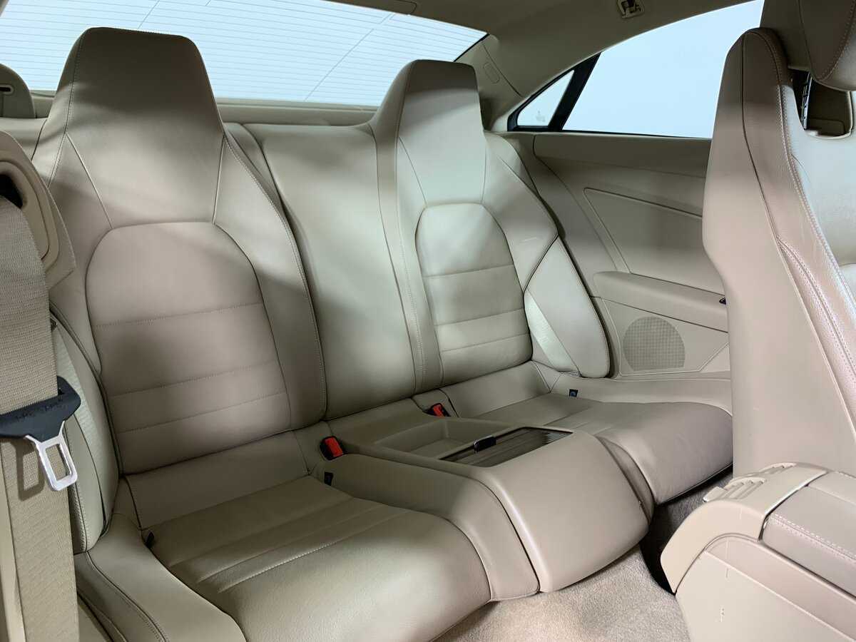 Mercedes-Benz E-Класс с пробегом — 2012 год. Фото: #18