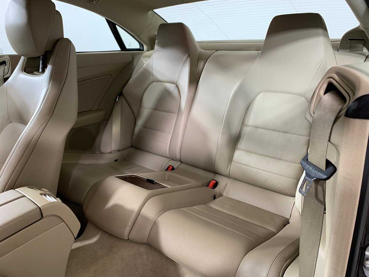 Mercedes-Benz E-Класс с пробегом — 2012 год. Фото: #19