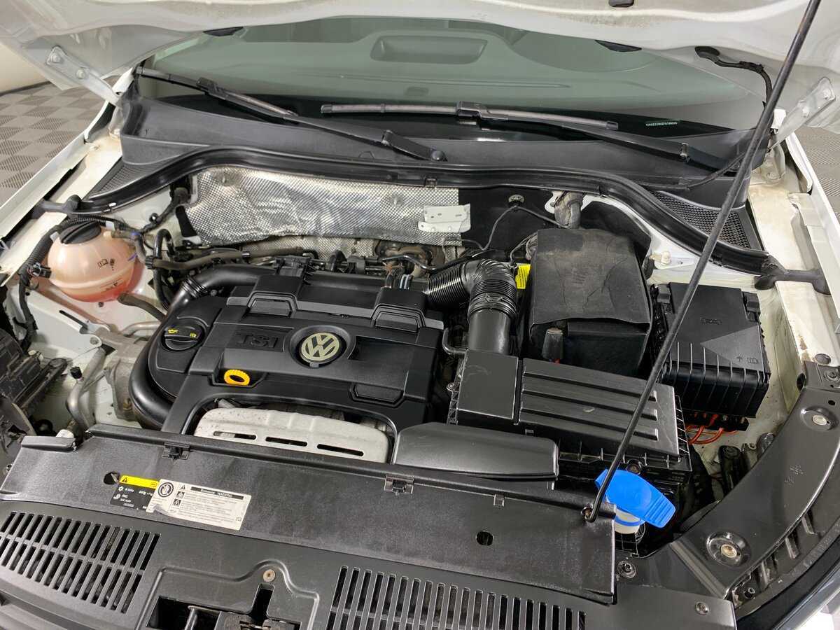 Volkswagen Tiguan с пробегом — 2014 год. Фото: #10