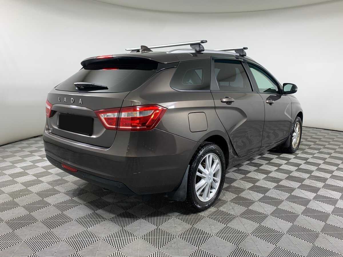 Lada (ВАЗ) Vesta с пробегом — 2019 год. Фото: #4