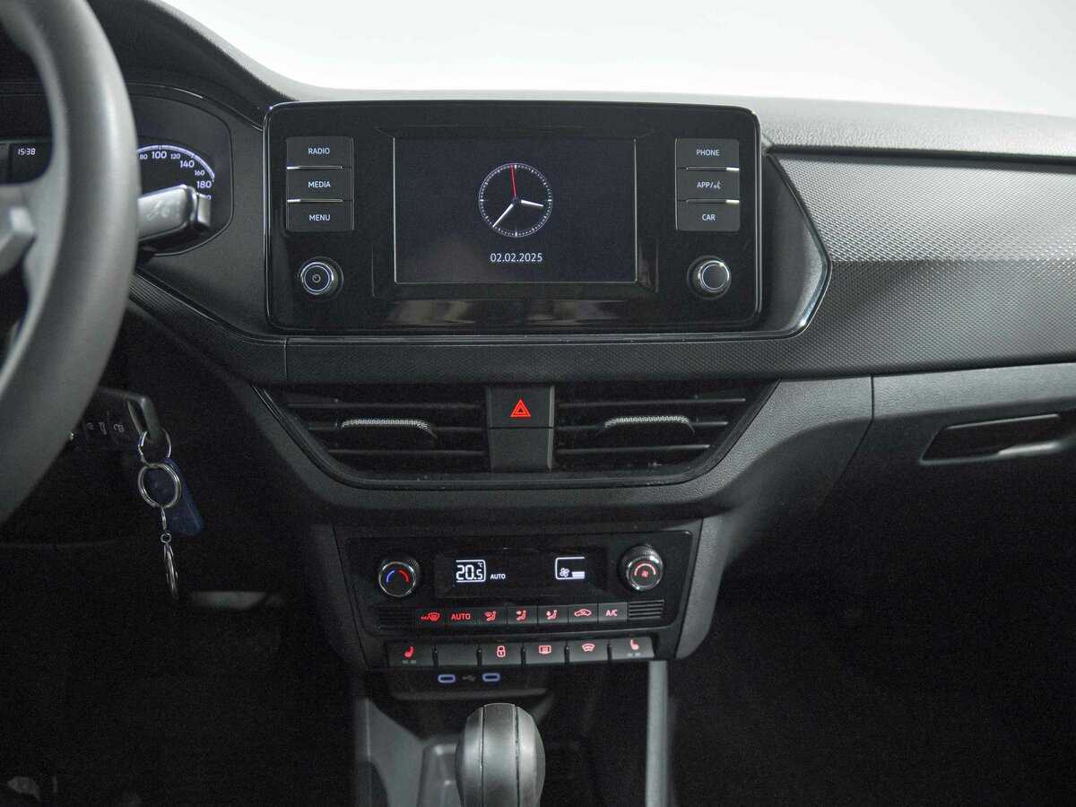 Volkswagen Polo с пробегом — 2020 год. Фото: #8