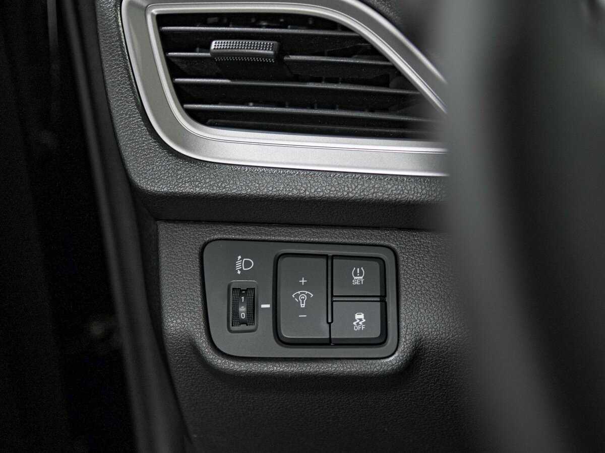 Hyundai Solaris с пробегом — 2021 год. Фото: #11