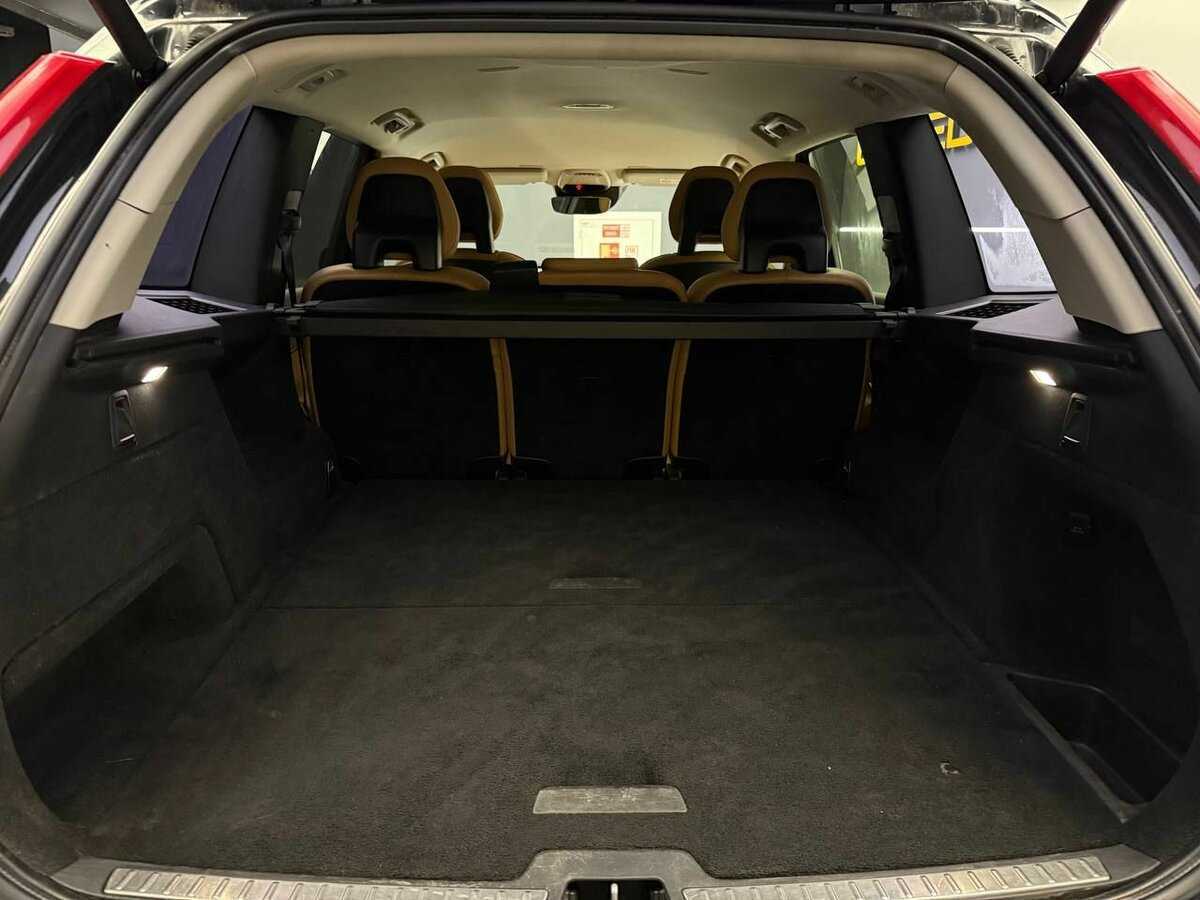 Volvo XC90 с пробегом — 2015 год. Фото: #20