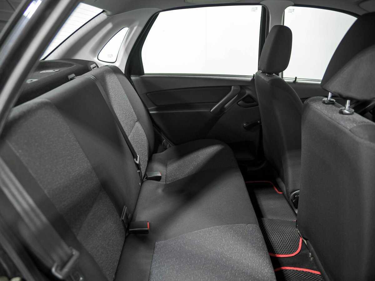 Lada (ВАЗ) Granta с пробегом — 2018 год. Фото: #10