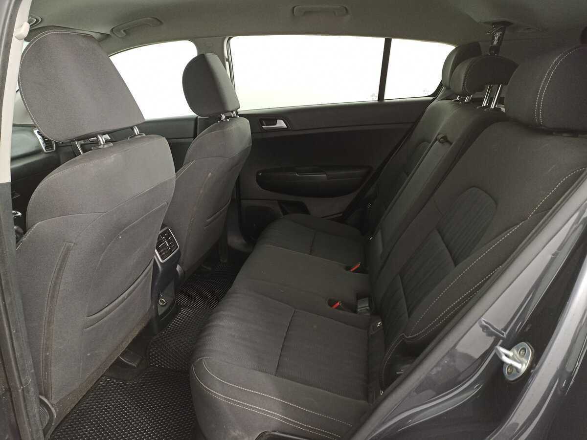 Kia Sportage с пробегом — 2017 год. Фото: #11