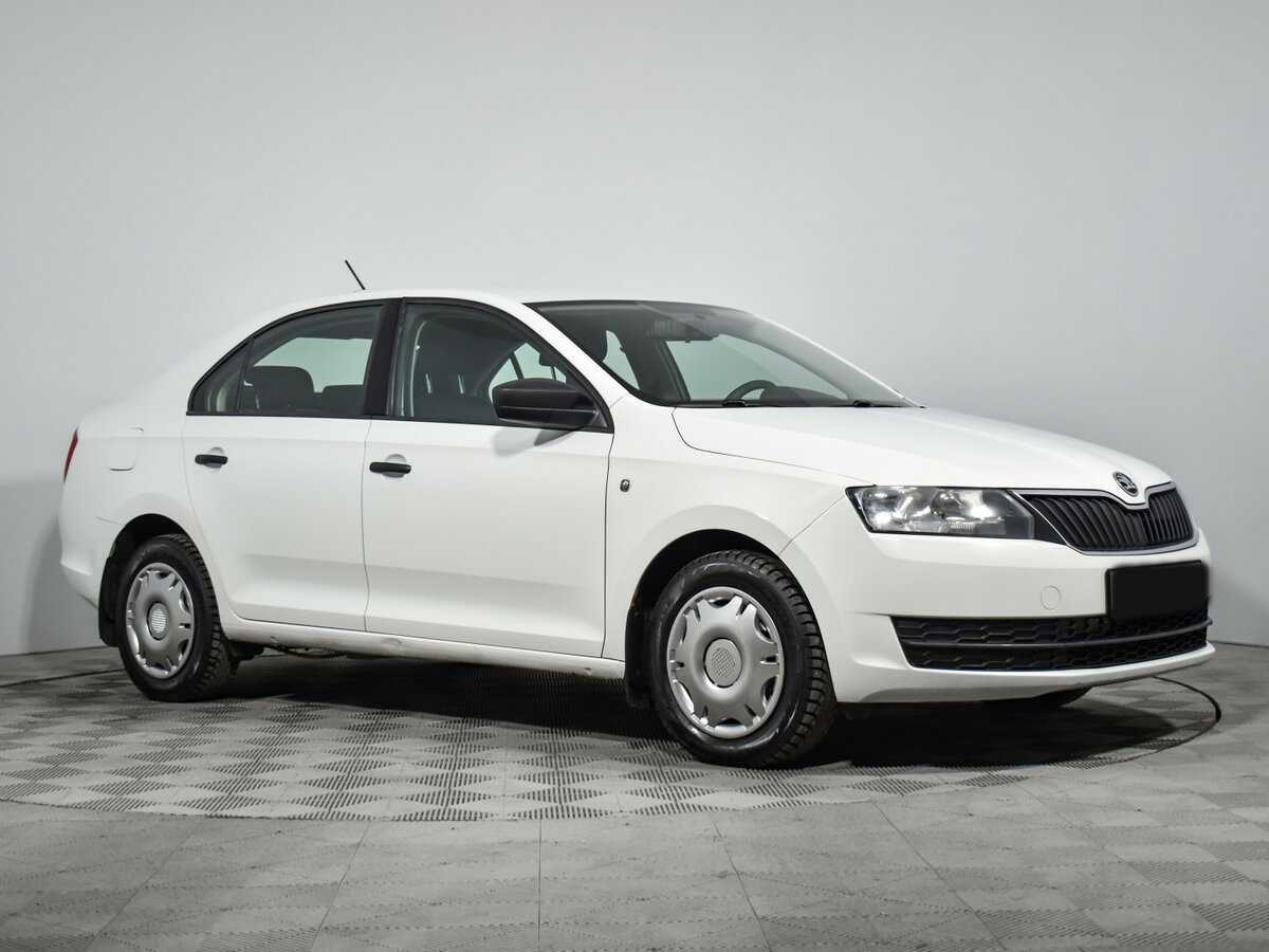 Skoda Rapid с пробегом — 2017 год. Фото: #2