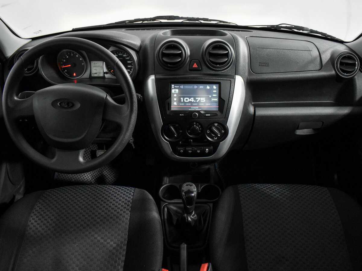 Lada (ВАЗ) Granta с пробегом — 2014 год. Фото: #13