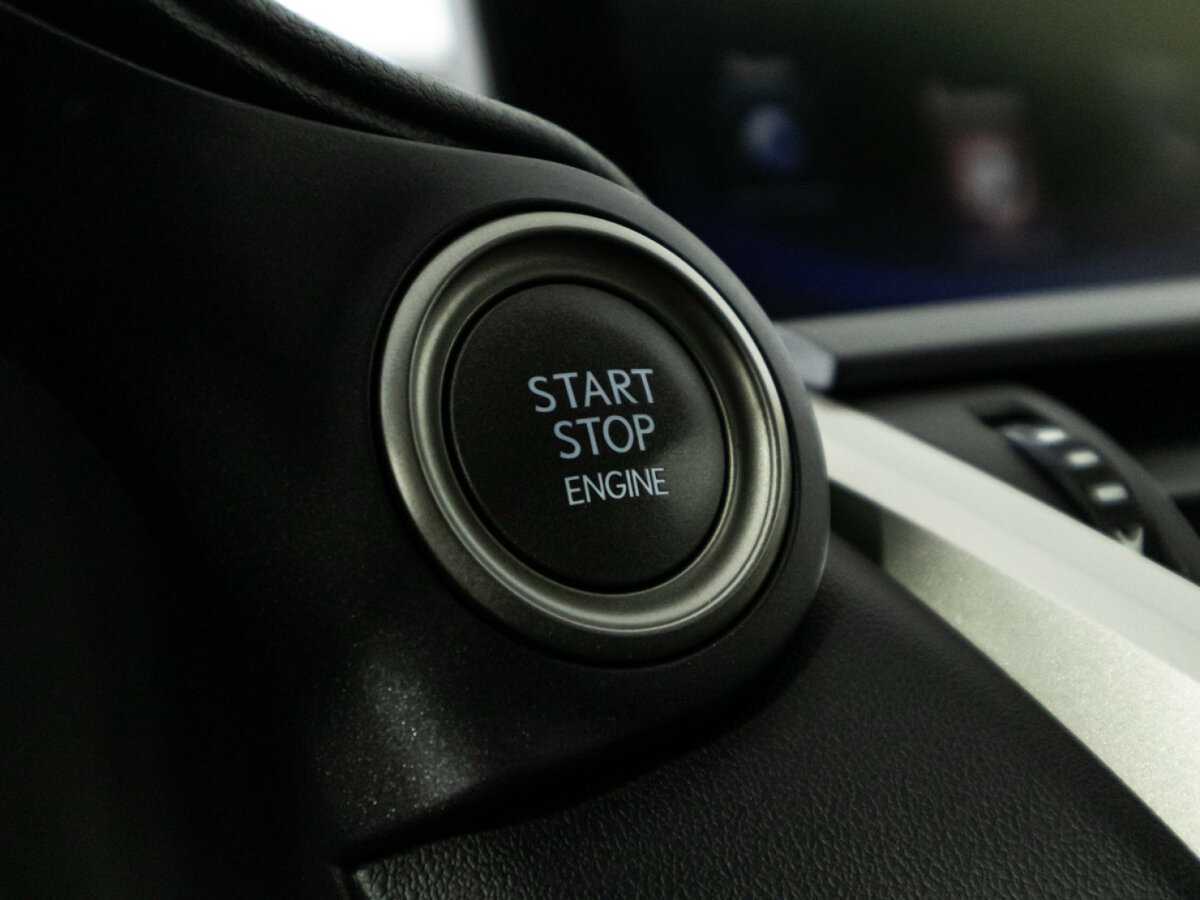 Lexus NX с пробегом — 2015 год. Фото: #18