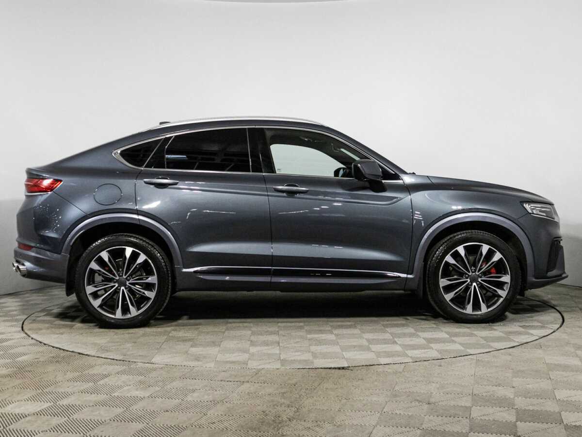 Geely Tugella с пробегом — 2022 год. Фото: #3