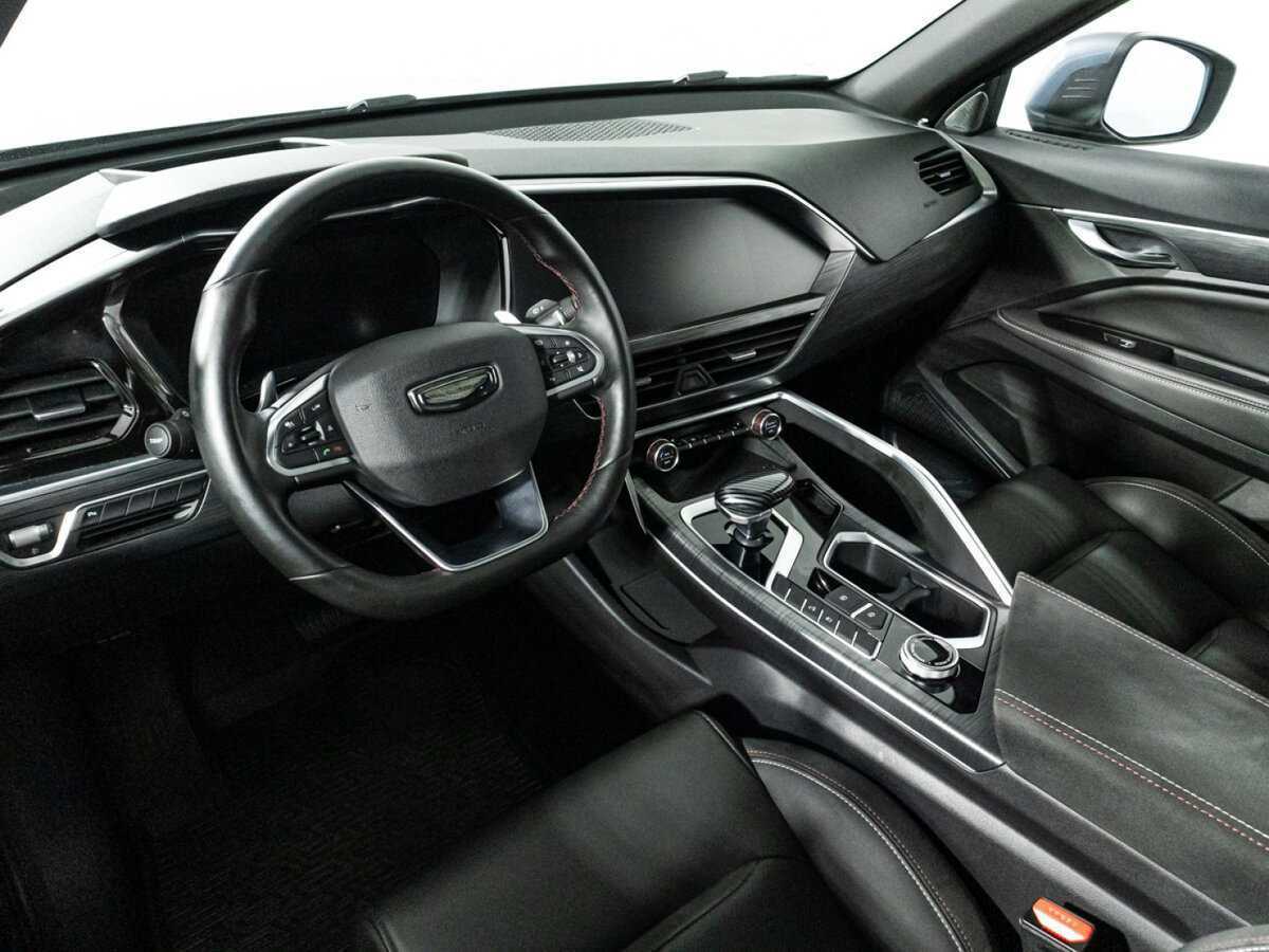 Geely Tugella с пробегом — 2022 год. Фото: #10