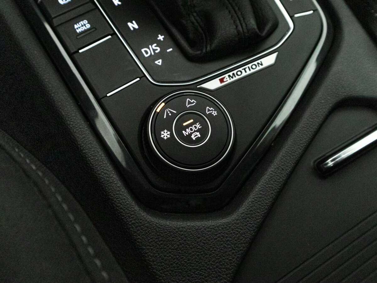 Volkswagen Tiguan с пробегом — 2020 год. Фото: #16