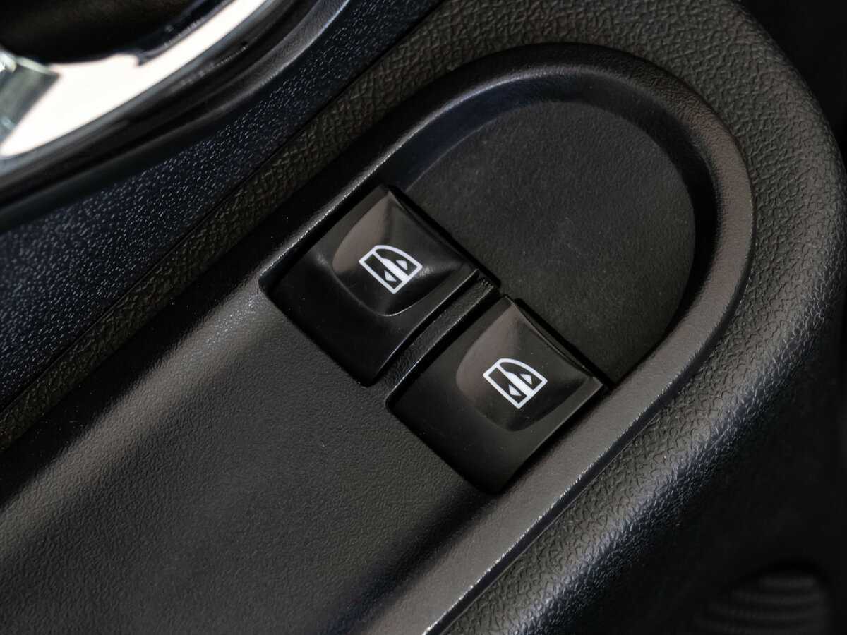 Nissan Terrano с пробегом — 2018 год. Фото: #14