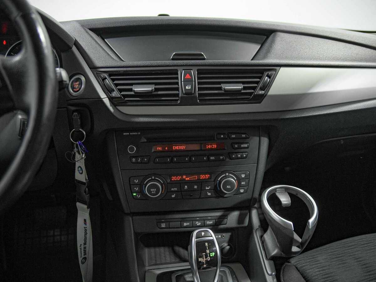 BMW X1 с пробегом — 2014 год. Фото: #8