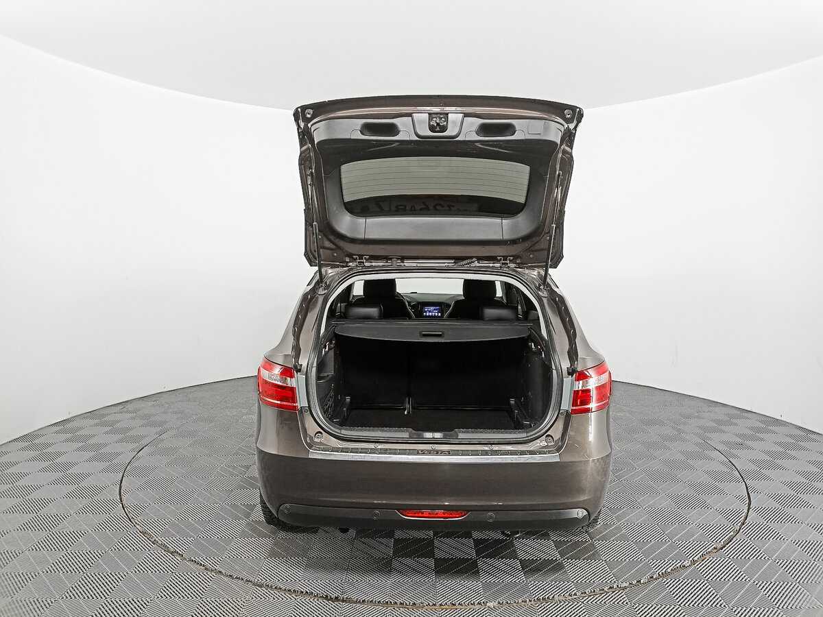 Lada (ВАЗ) Vesta с пробегом — 2021 год. Фото: #9