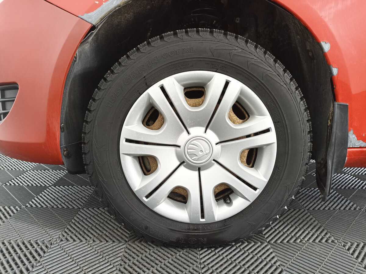 Skoda Fabia с пробегом — 2014 год. Фото: #17