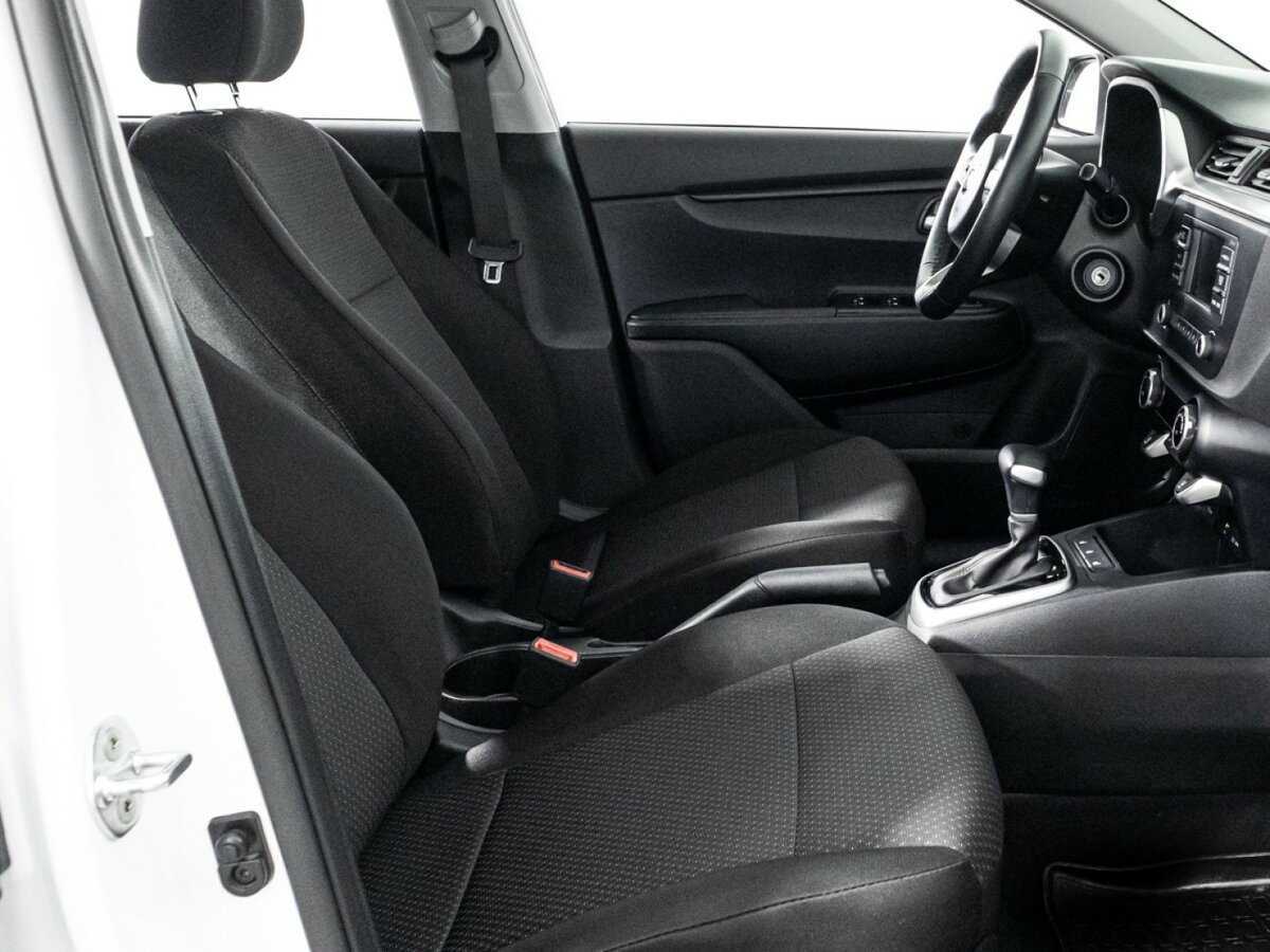 Kia Rio с пробегом — 2021 год. Фото: #16
