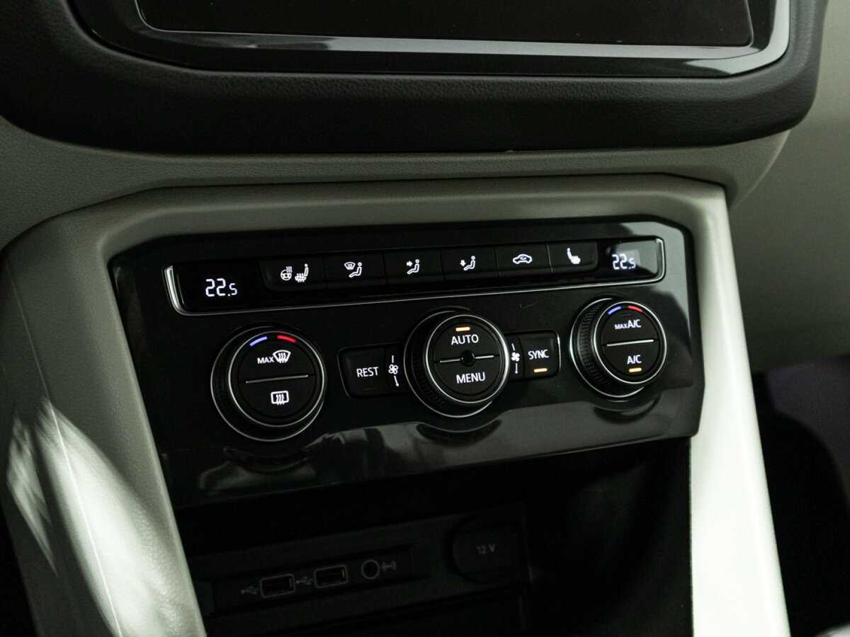 Volkswagen Tiguan с пробегом — 2018 год. Фото: #22