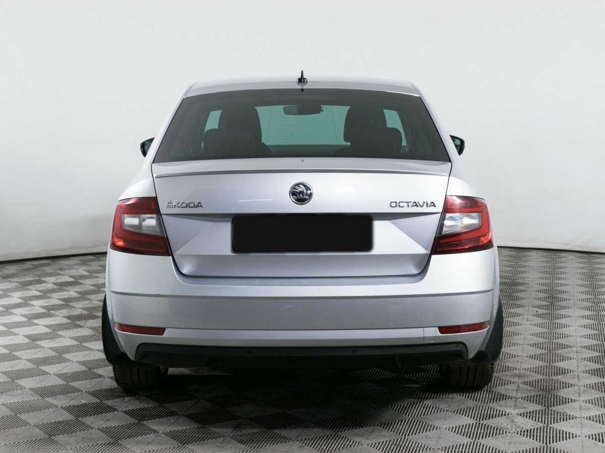 Skoda Octavia с пробегом — 2018 год. Фото: #4